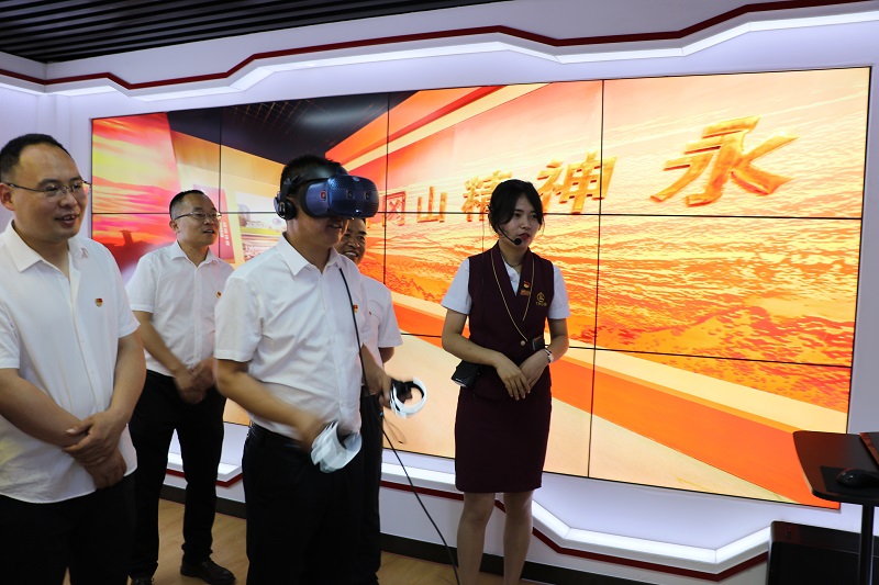 202107281627457424172987.jpg “初心園”VR體驗.JPG